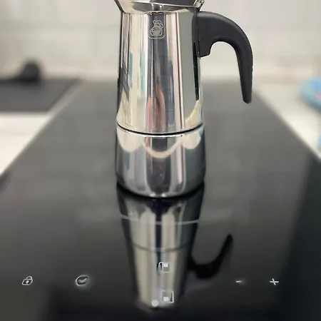 Luxury Panoramic Apartament Neapol