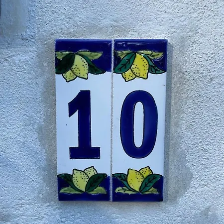 アパート Luxury Panoramic ナポリ